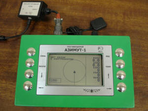 Агронавигаторы GPS "Азимут-1" и "Азимут-2" (с расходомером, на экране – норма в литрах на гектар) для опрыскивателей